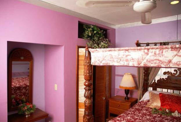 D'Nest Inn - Photo2