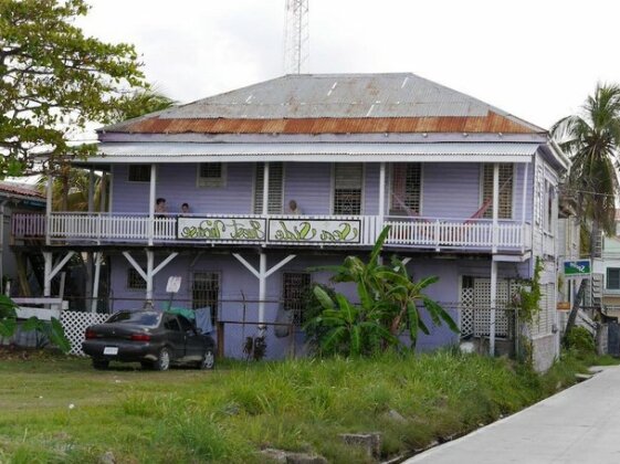 Seaside Guesthouse Belize City - Photo5
