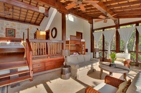 Belize Tree House At Cave Branch - Photo3