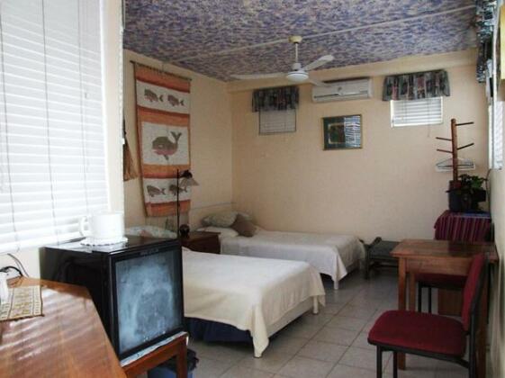 Belmopan Bed and Breakfast - Photo2