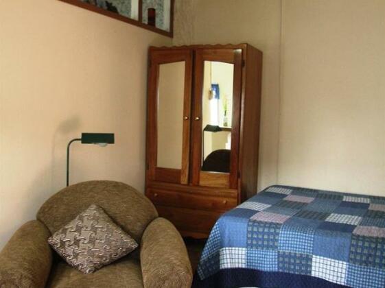 Belmopan Bed and Breakfast - Photo4