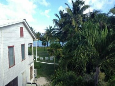 Vega Inn & Gardens