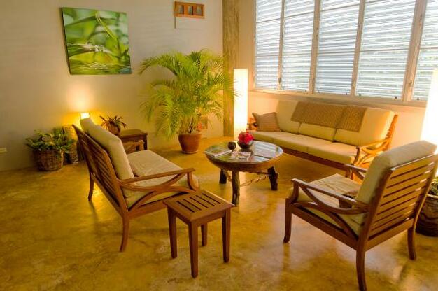 Almond Tree Hotel Resort - Photo2