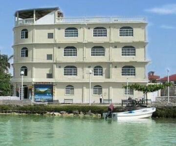 Mirador Hotel Corozal