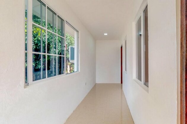 Hummingbird Estate - Photo5
