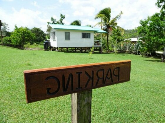 Maya Hill Lodge - Photo2