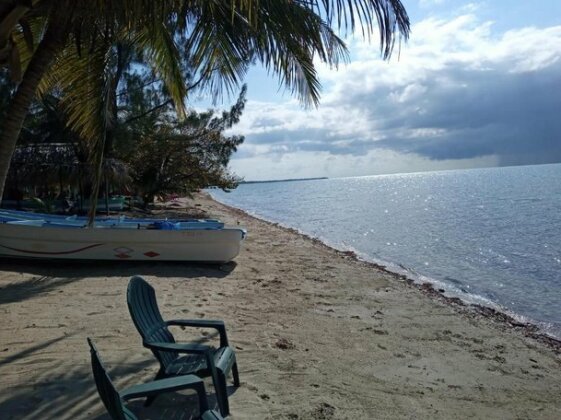 Blu Heven Beach Cabanas - Photo5