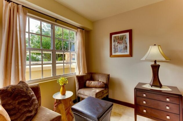 Caribbean Shores Bed & Breakfast - Photo4