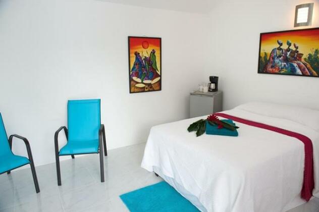 Cosmopolitan Guesthouse - Photo2