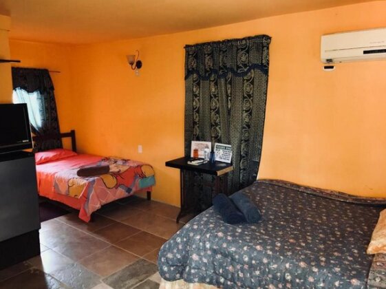 Tania's Guest House