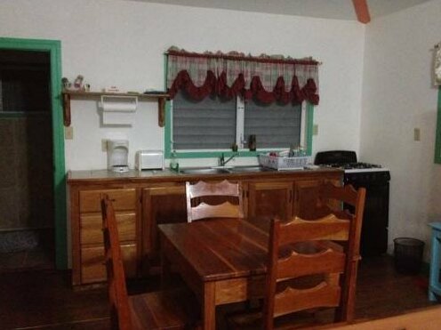 Lydia's Guesthouse - Photo3