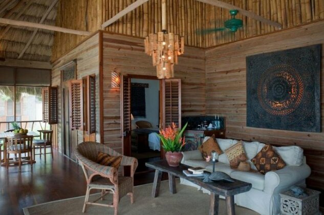Turtle Inn - Photo3