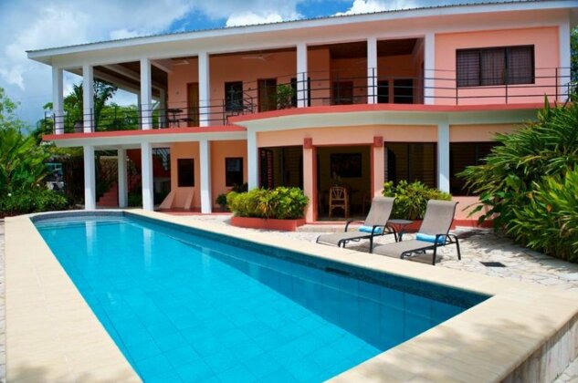 Coral House - Photo2