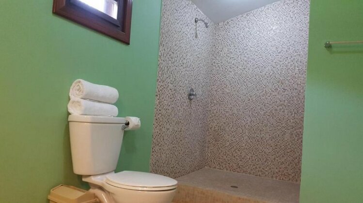 Mahogany Villas - Photo4