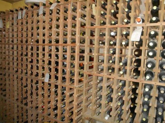 Chial81 Micro-Winery - Photo2