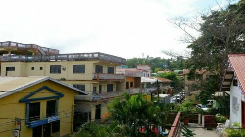 Hi-Et Guest House