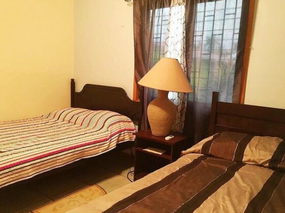 Hill View House - Photo2