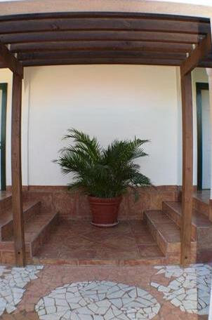 Martha's Inn - Photo4