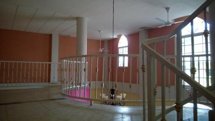 Maya Bella Downtown Hotel - Photo2
