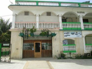 Rainforest Haven Inn