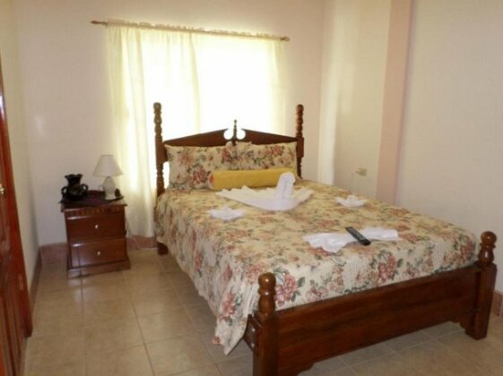 River Park Inn - Photo2