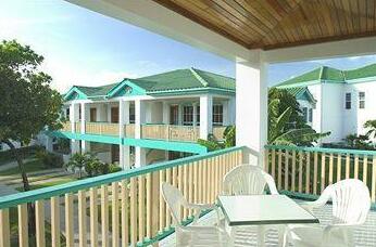 Banyan Bay Suites - Photo2