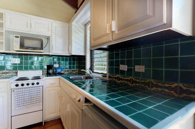 Condo 27 @ Beachside Villas - Photo5
