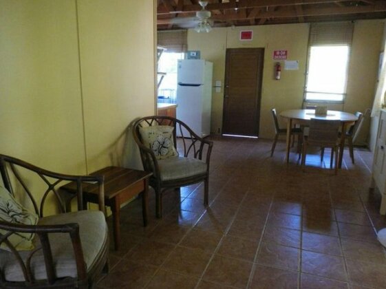 High Tide Guest House - Photo3