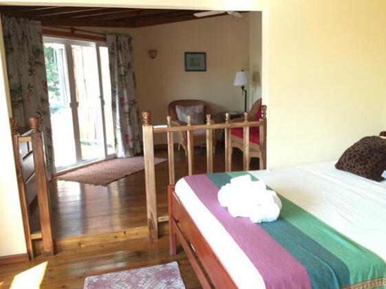 Maya Beach Hotel - Photo4