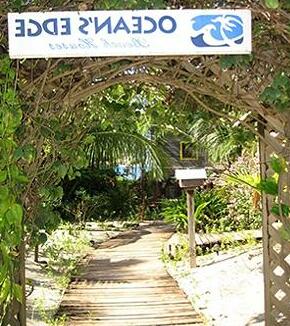 Ocean's Edge Lodge - Photo3