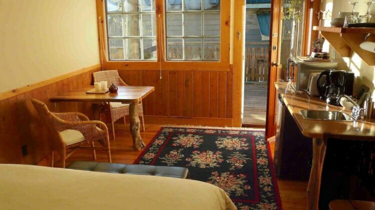 Seine Boat Inn - Photo5