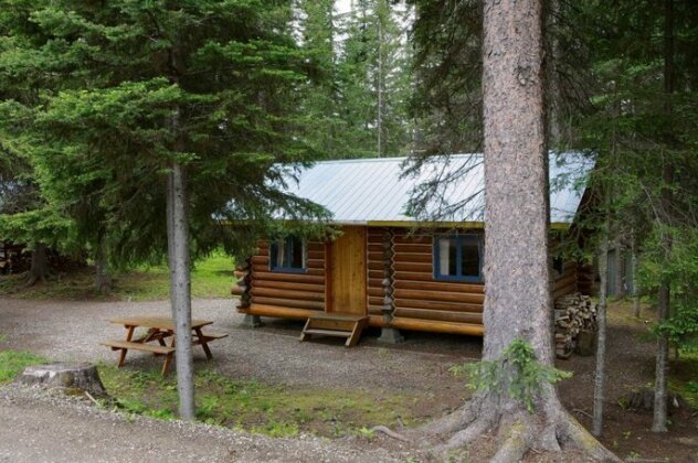 Becker's Lodge Bowron Lake Adventures Resort - Photo2