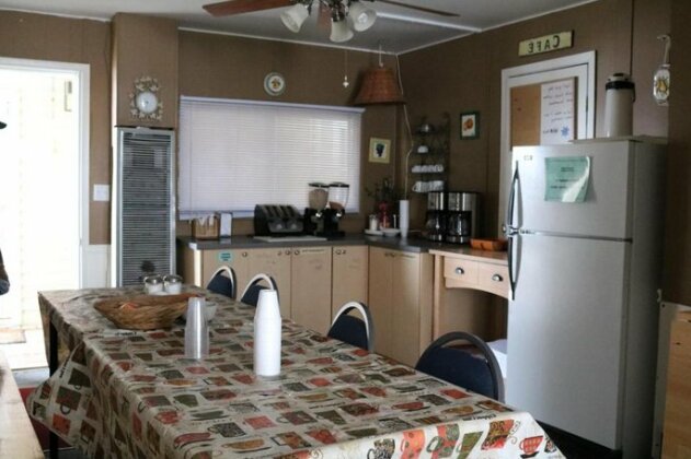 Wakaw Lodge Motel - Photo3