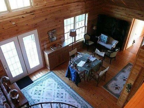 Howe Point Cottage - Photo2