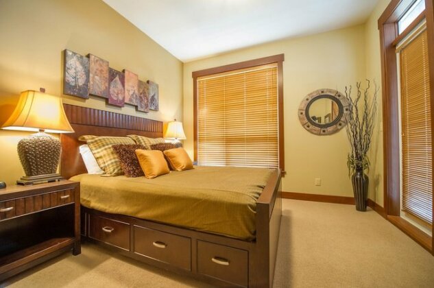 Stonebridge Lodge - Photo3
