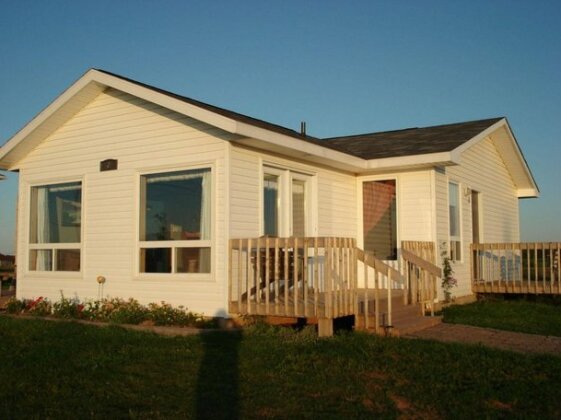 Amherst Cove Cottages - Photo2