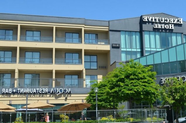 Executive Suites Hotel & Conference Center Metro Vancouver