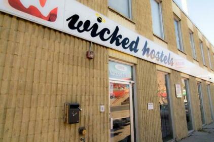 Wicked Hostels - Calgary