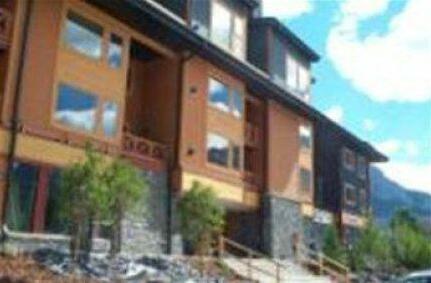 Canadian Lodging Mountain Hotel Canmore