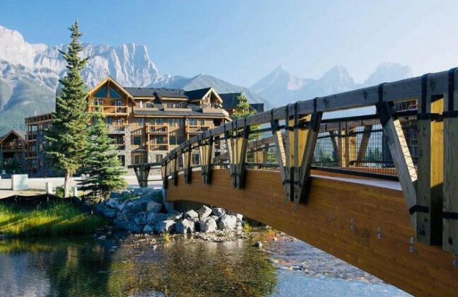 Canmore Spring Home - Photo2