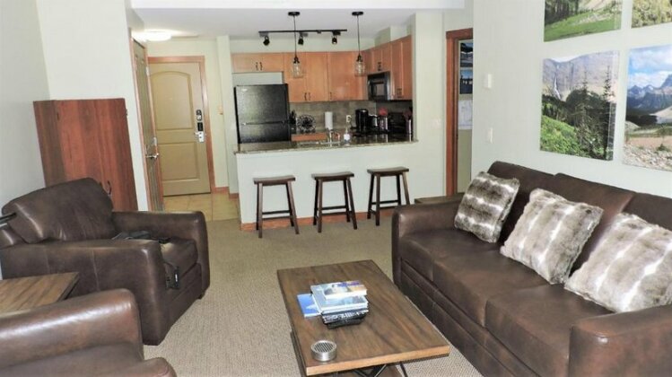 Fenwick Vacation Rentals Inviting Rocky Mountain in Top Rated Condo - Photo4