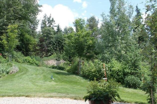 Windborne Bed & Breakfast - Photo3