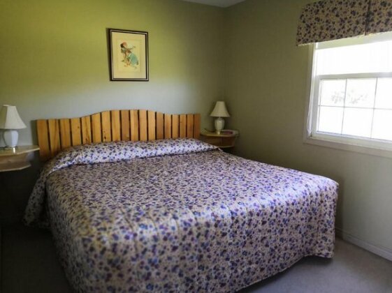 Cavendish Country Inn & Cottages - Photo5