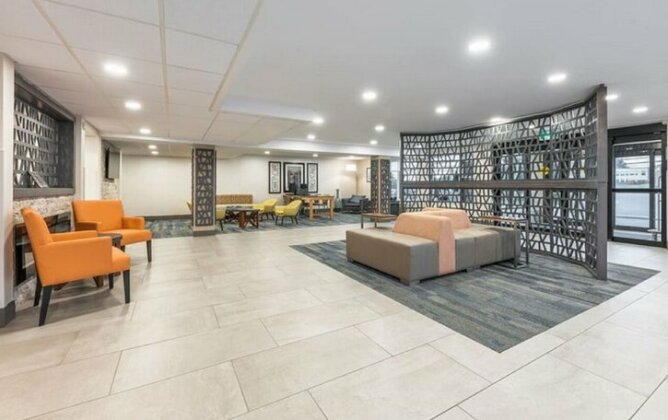 Holiday Inn Express Hotel & Suites Charlottetown - Photo2