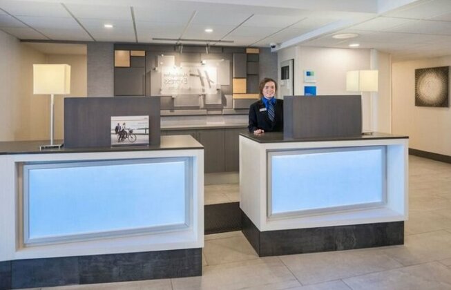 Holiday Inn Express Hotel & Suites Charlottetown - Photo4
