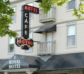 Royal Hotel Chilliwack