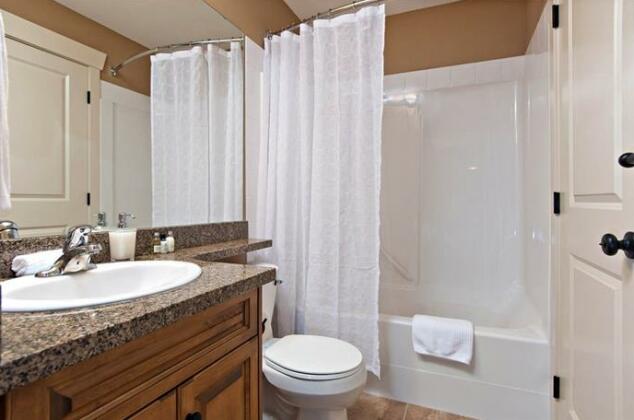 The Willows Suite Vacation Rental - Photo3