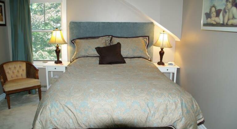 Angel House Bed and Breakfast by Elevate Rooms - Photo5