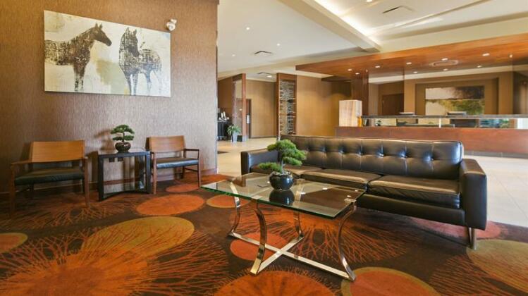 Best Western Cold Lake Inn - Photo2