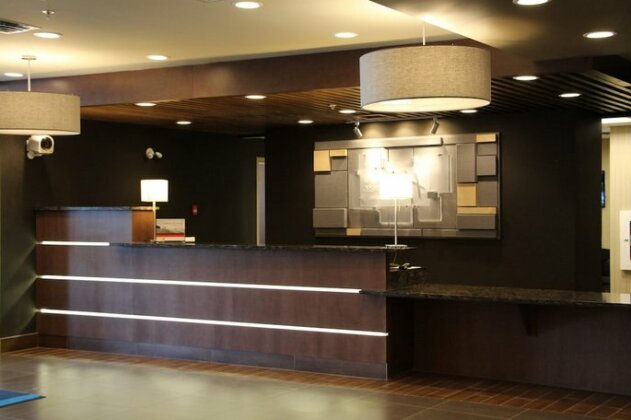 Holiday Inn Express & Suites Cold Lake - Photo2